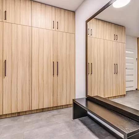 Rentplanet - Wyszynskiego