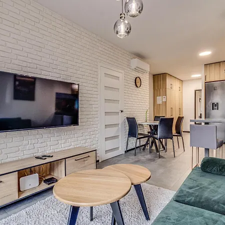 Apartment Rentplanet - Wyszynskiego